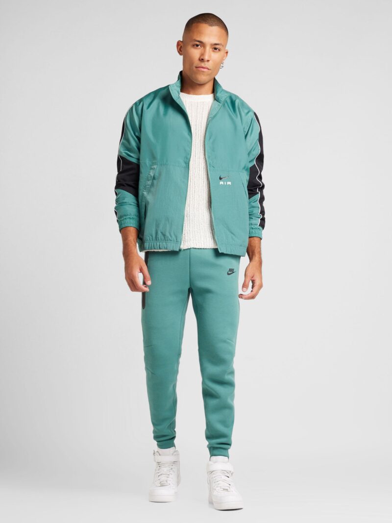 Nike Sportswear Pantaloni 'Tech Fleece'  verde jad / negru preţ