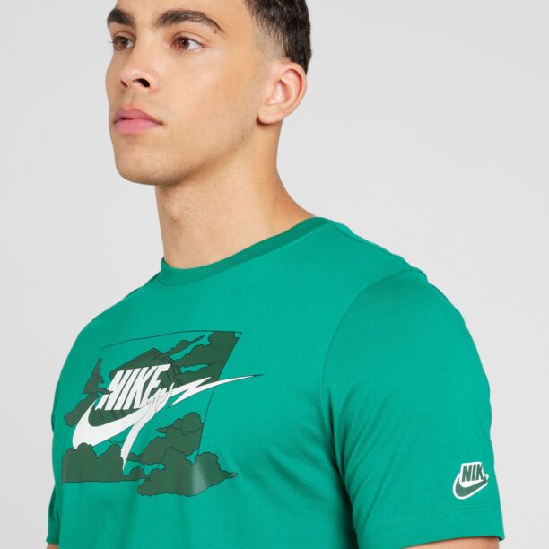 Nike Sportswear Tricou 'CLUB'  verde pin / verde închis / alb preţ