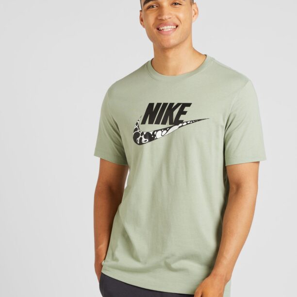 Nike Sportswear Tricou 'FUTURA'  verde jad / negru / alb preţ