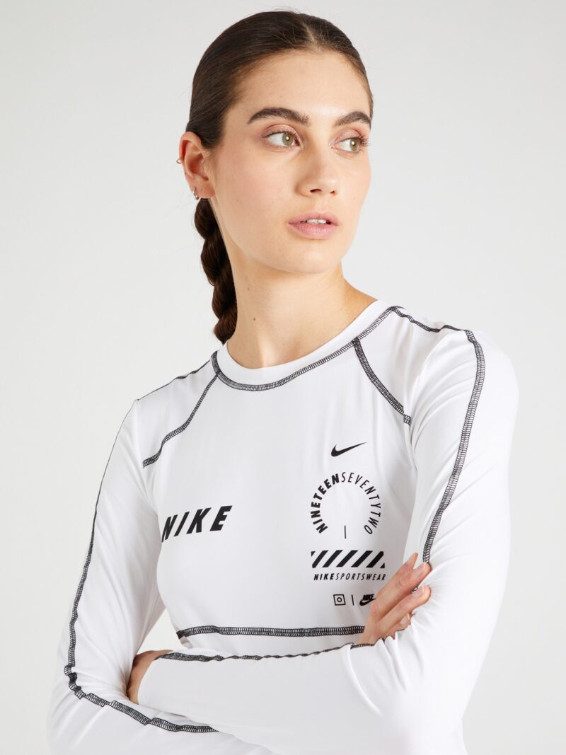 Preţ Nike Sportswear Tricou 'ONE'  negru / alb