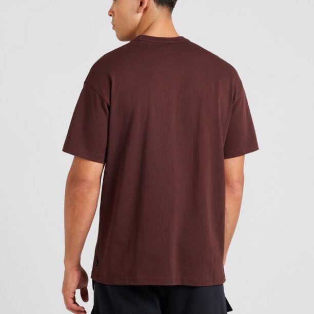 Nike Sportswear Tricou 'Premium Essentials'  ciocolatiu preţ