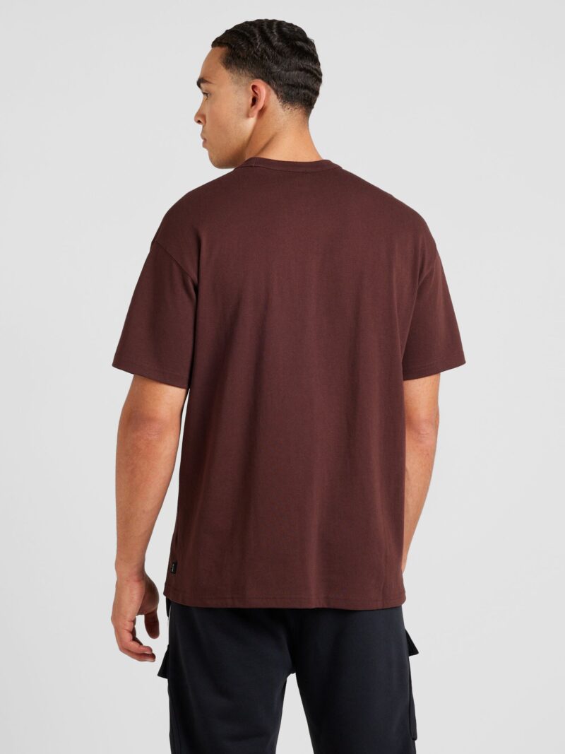 Nike Sportswear Tricou 'Premium Essentials'  ciocolatiu preţ