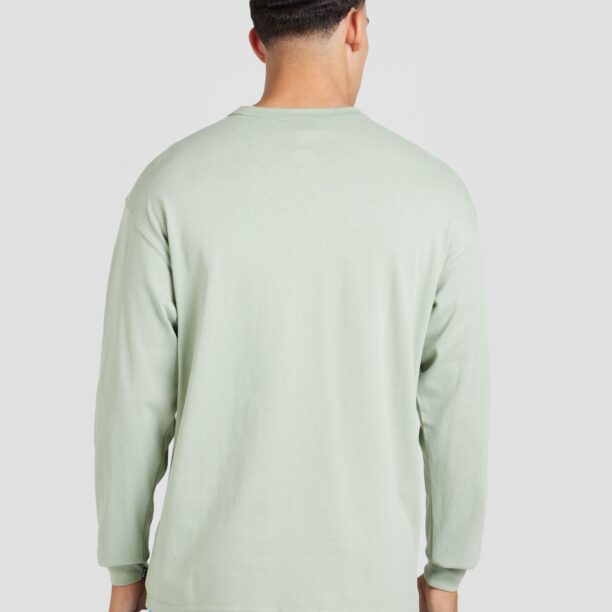 Cumpăra Nike Sportswear Tricou 'Premium Essentials'  verde mentă