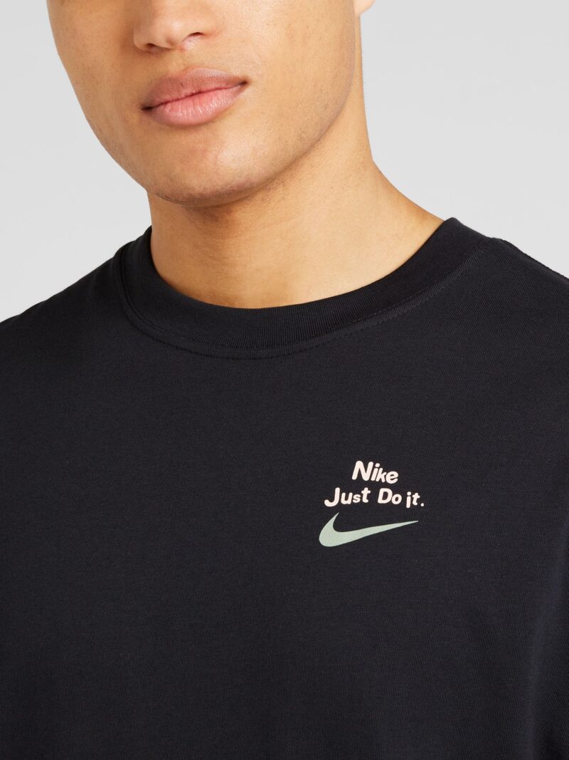 Preţ Nike Sportswear Tricou  verde pastel / negru / alb lână