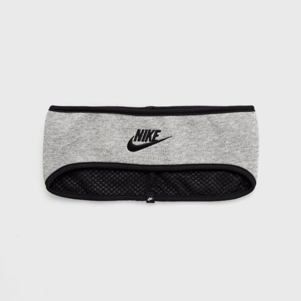 Nike bentita culoarea gri