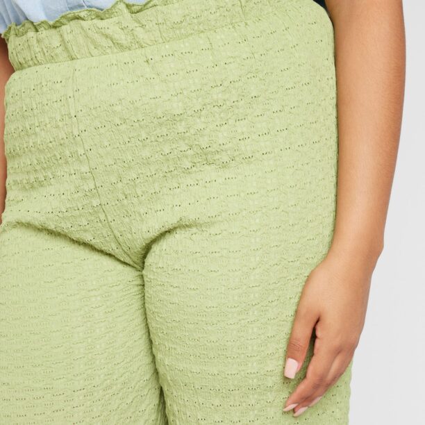 PIECES Curve Pantaloni 'PCABIGAIL'  verde kiwi