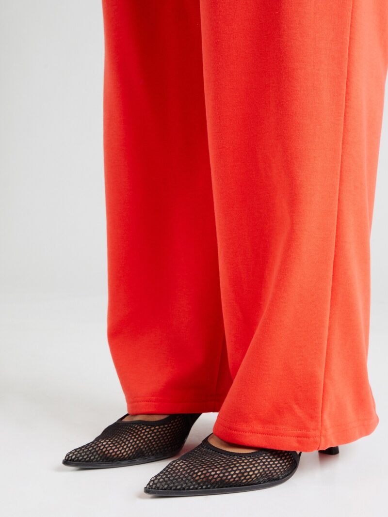 Preţ PIECES Curve Pantaloni 'PCCHILLI'  roșu orange