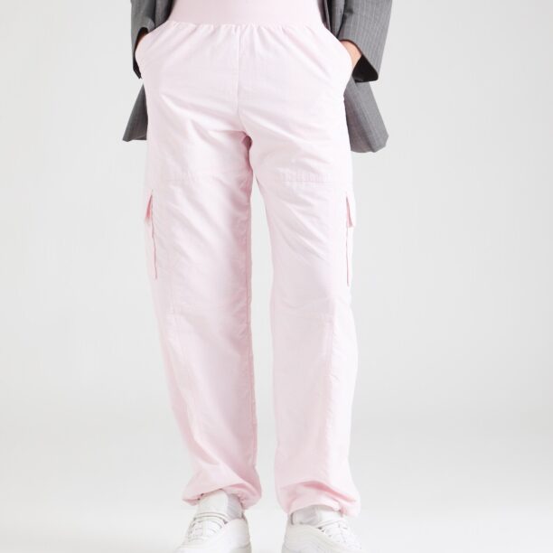 Pegador Pantaloni cu buzunare 'GAVA'  roz pastel / alb