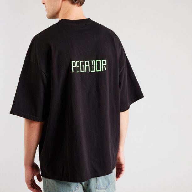 Pegador Tricou 'BLEEK'  verde deschis / negru preţ