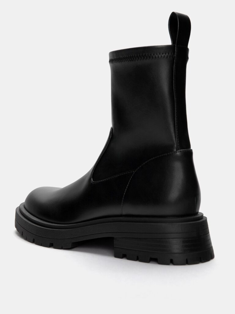 Cumpăra Pull&Bear Botine  negru