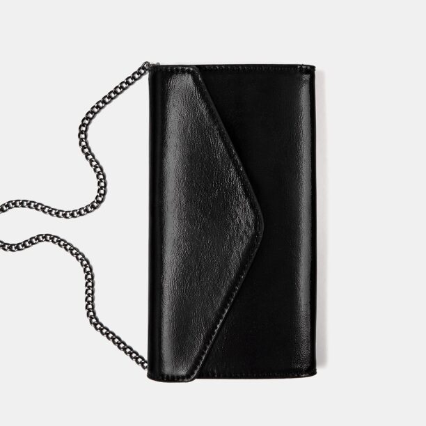 Preţ Pull&Bear Clutch  negru