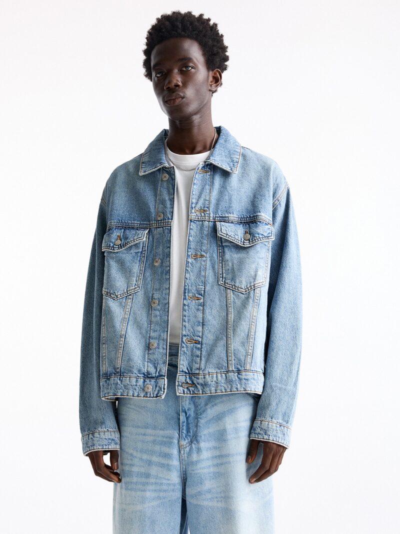 Pull&Bear Geacă de primăvară-toamnă  albastru denim