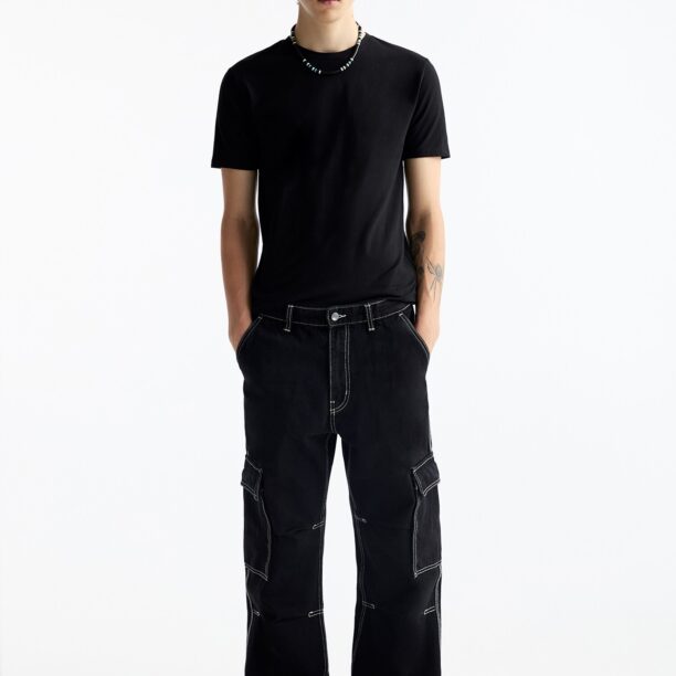 Cumpăra Pull&Bear Pantaloni eleganți  negru