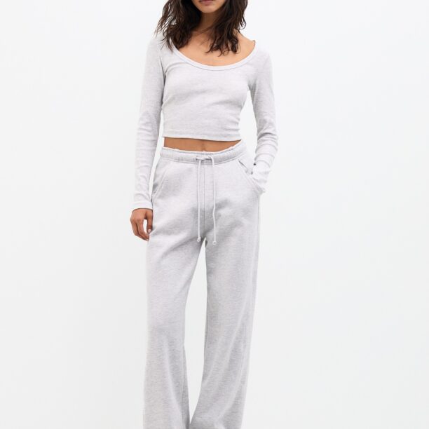 Cumpăra Pull&Bear Pantaloni  gri