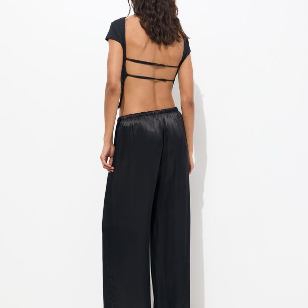 Pull&Bear Pantaloni  negru preţ