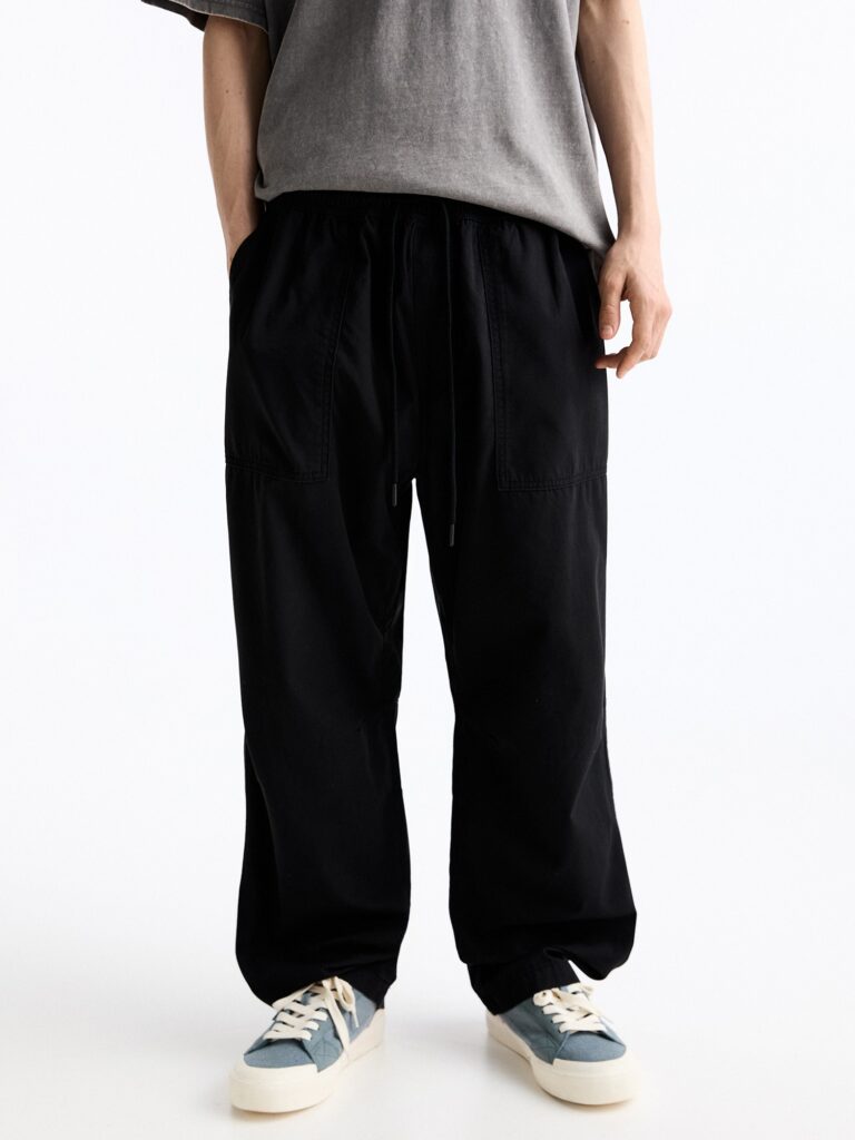 Pull&Bear Pantaloni  negru