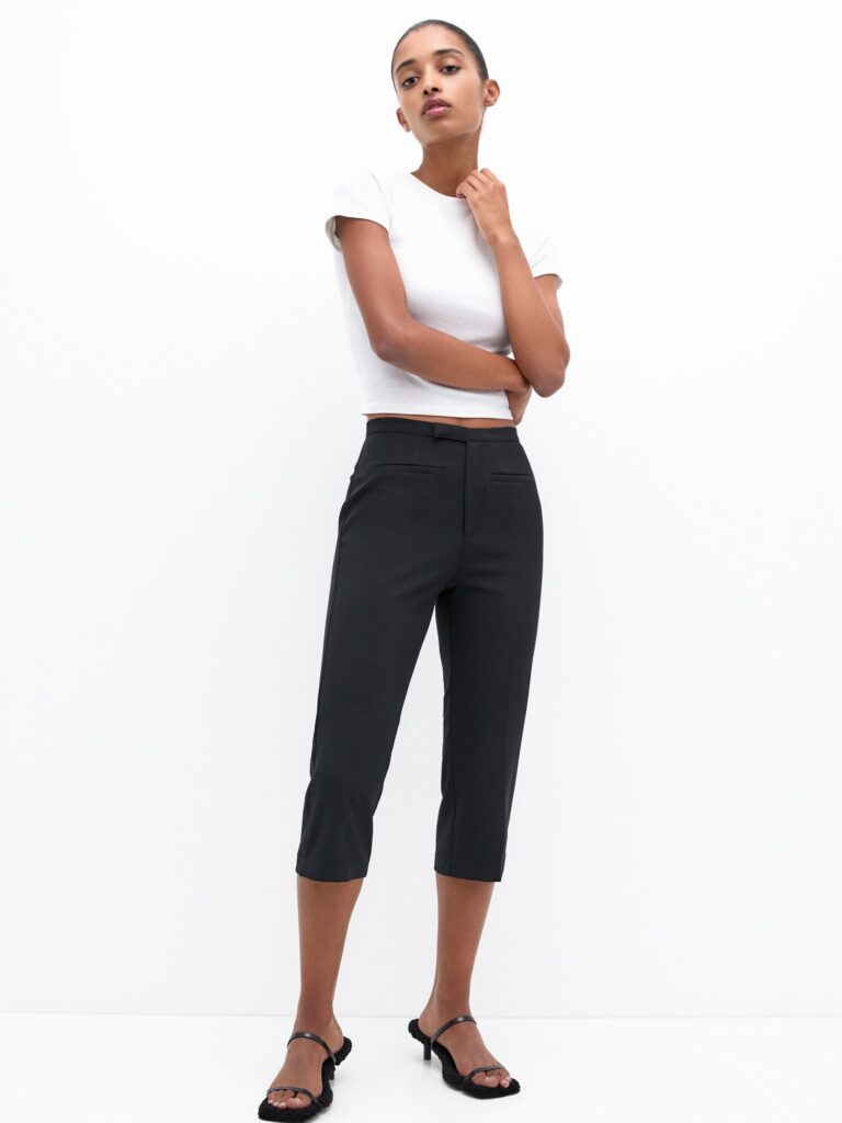 Cumpăra Pull&Bear Pantaloni  negru