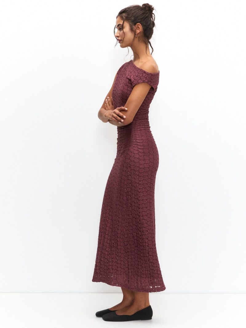 Cumpăra Pull&Bear Rochie  roșu burgundy