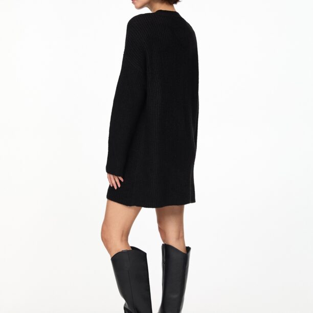 Pull&Bear Rochie tricotat  negru