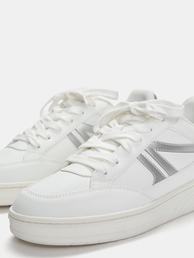 Original Pull&Bear Sneaker low  argintiu / alb