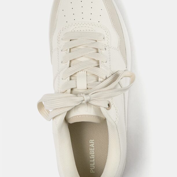 Pull&Bear Sneaker low  bej / alb preţ