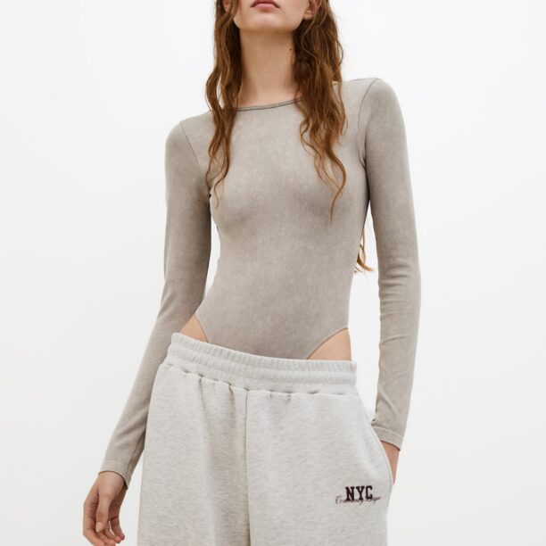 Pull&Bear Tricou body  gri deschis