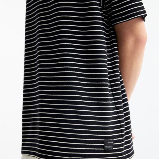 Preţ Pull&Bear Tricou  negru / alb