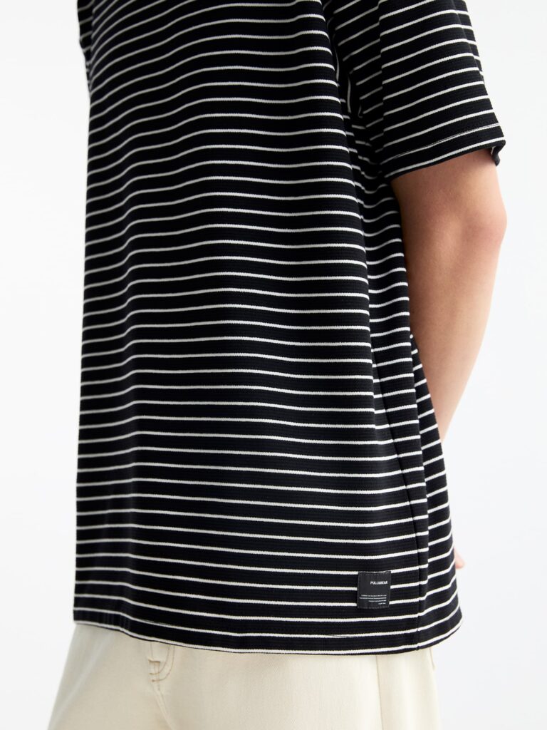 Preţ Pull&Bear Tricou  negru / alb