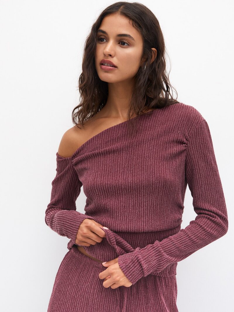 Cumpăra Pull&Bear Tricou  roz / roșu burgundy