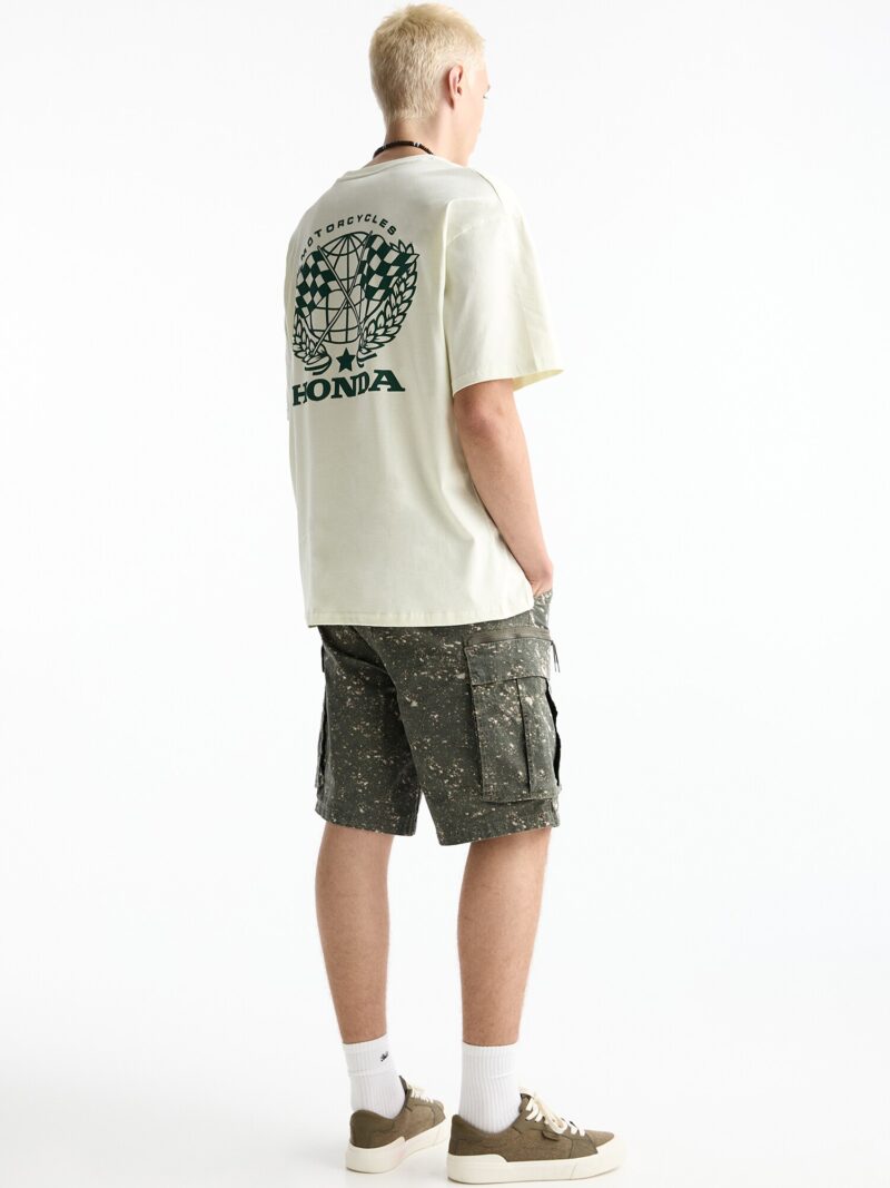 Pull&Bear Tricou  verde pin / alb natural preţ