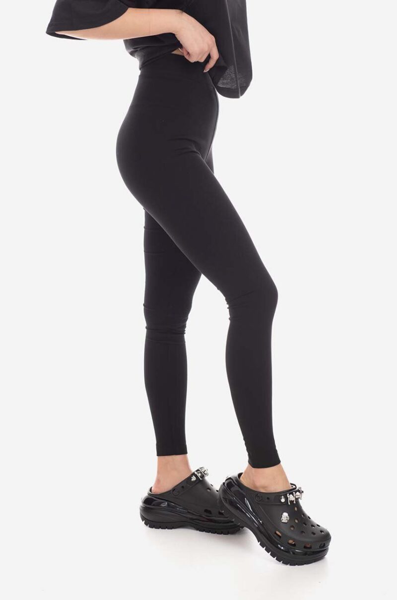 culoarea negru