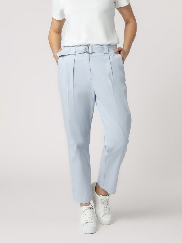 Quiosque Pantaloni cutați '3UC003'  albastru pastel preţ