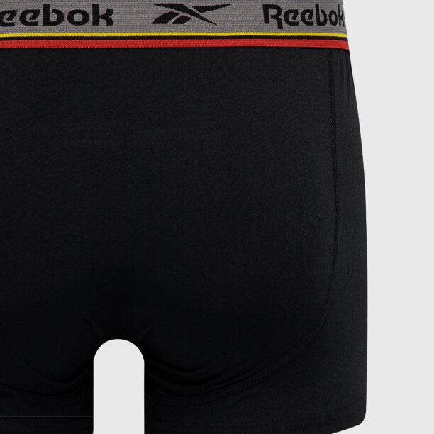 culoarea negru