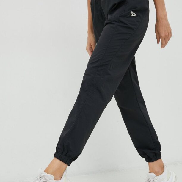 Reebok Classic pantaloni ARCHIVE ESSENTIALS femei