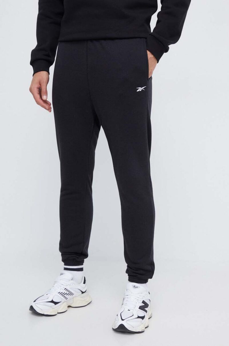 Reebok pantaloni barbati