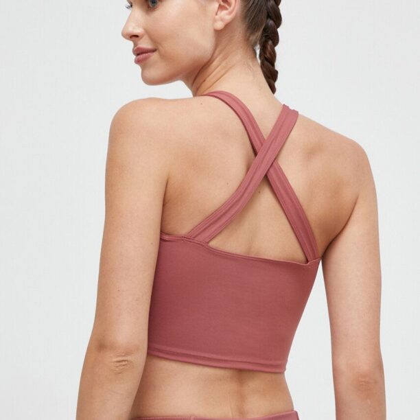 Reebok top de yoga culoarea roz preţ