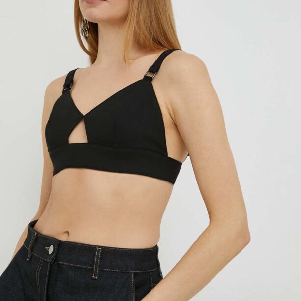 Remain top culoarea negru