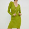 Résumé rochie din lana culoarea verde