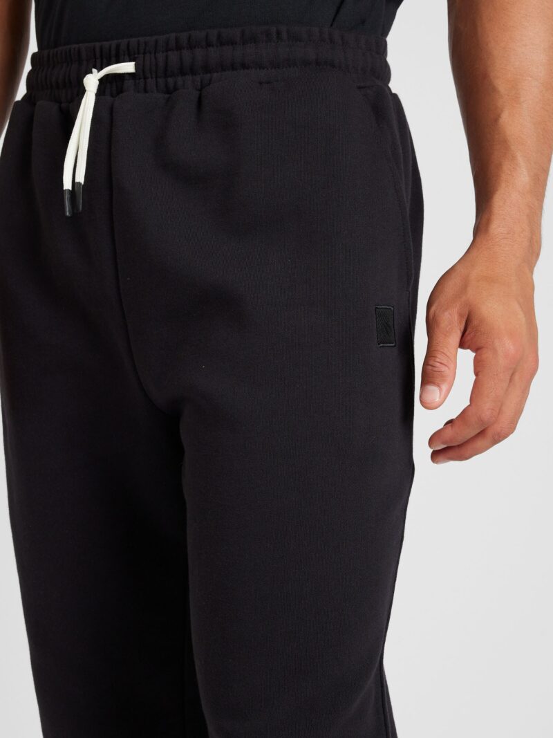 Preţ SCOTCH & SODA Pantaloni  negru