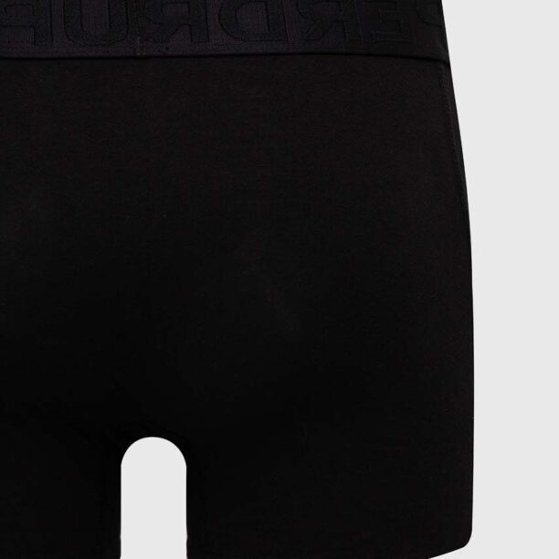 culoarea negru