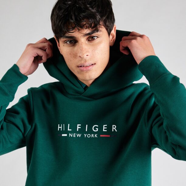 Preţ TOMMY HILFIGER Bluză de molton 'NEW YORK'  bleumarin / verde smarald / roșu / alb