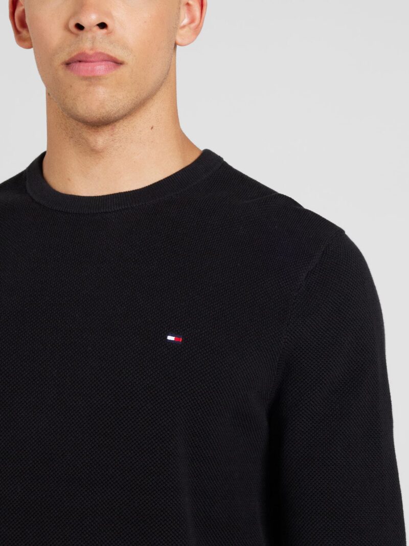 Preţ TOMMY HILFIGER Pulover 'ESSENTIAL'  negru