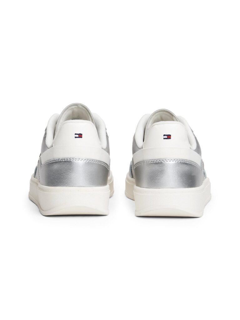 Cumpăra TOMMY HILFIGER Sneaker low 'HERITAGE'  argintiu