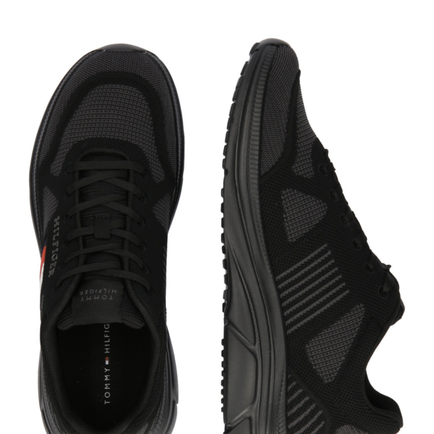 TOMMY HILFIGER Sneaker low 'MODERN ESS'  gri grafit / roșu / negru / alb