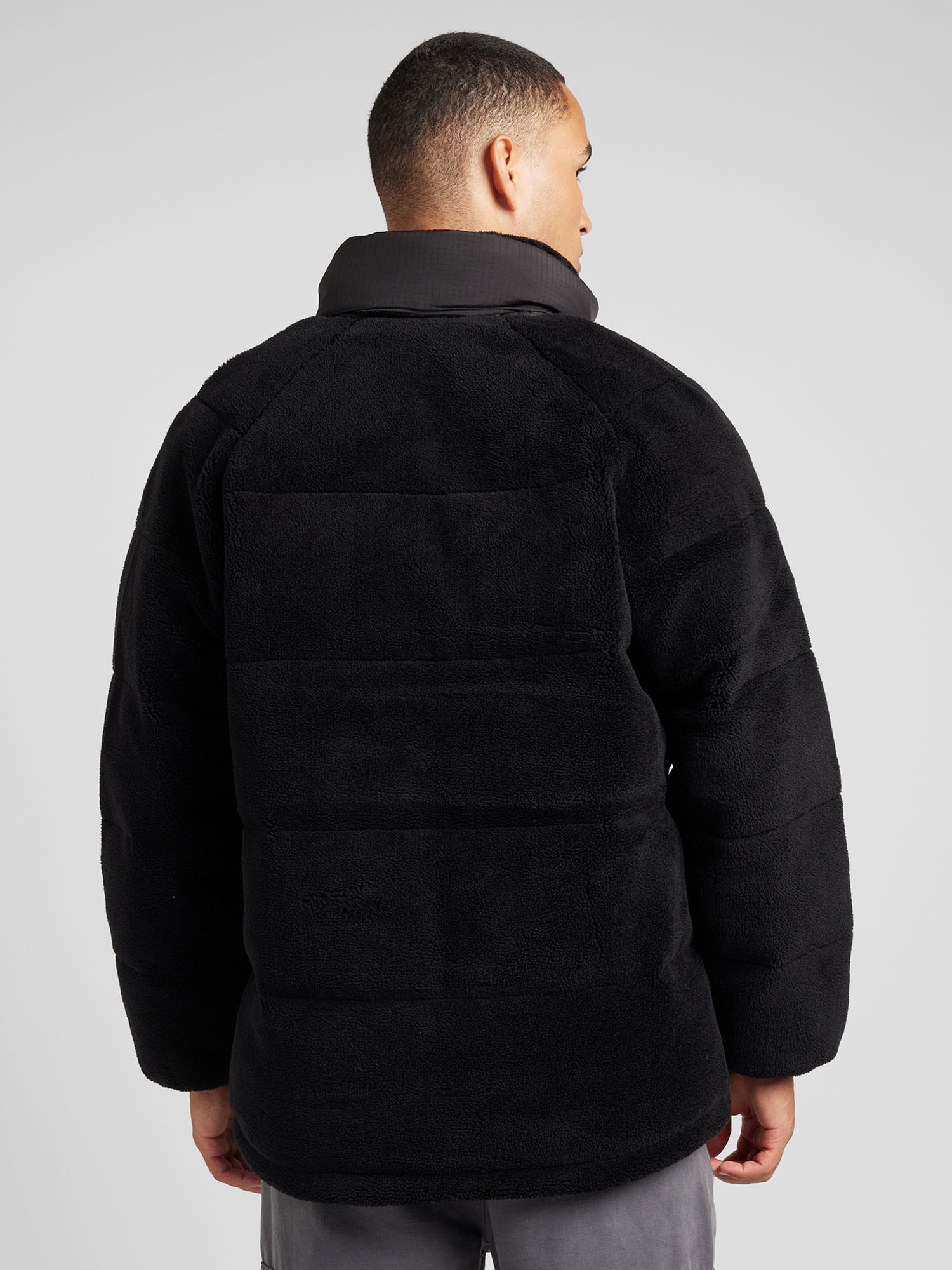 Tommy Jeans Geacă de primăvară-toamnă  negru preţ