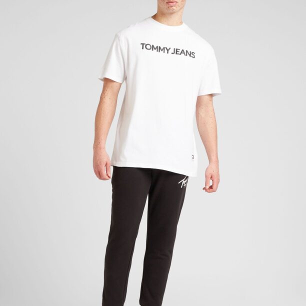 Tommy Jeans Pantaloni  roșu / negru / alb preţ