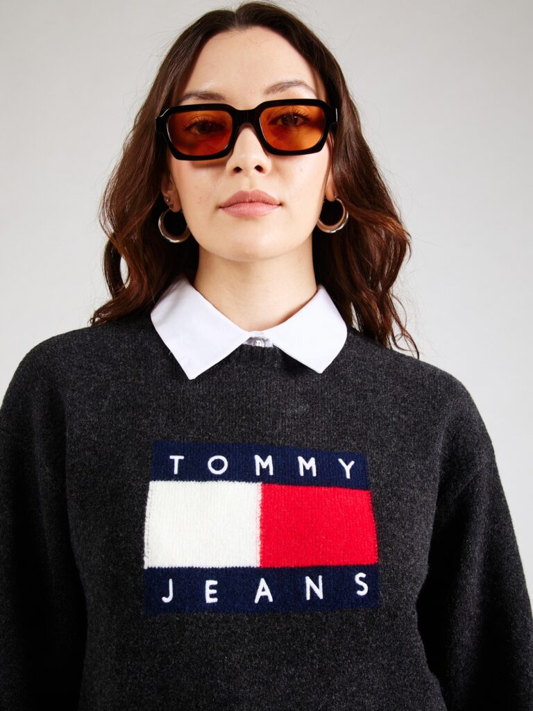 Preţ Tommy Jeans Pulover  bleumarin / roșu / negru amestecat / alb