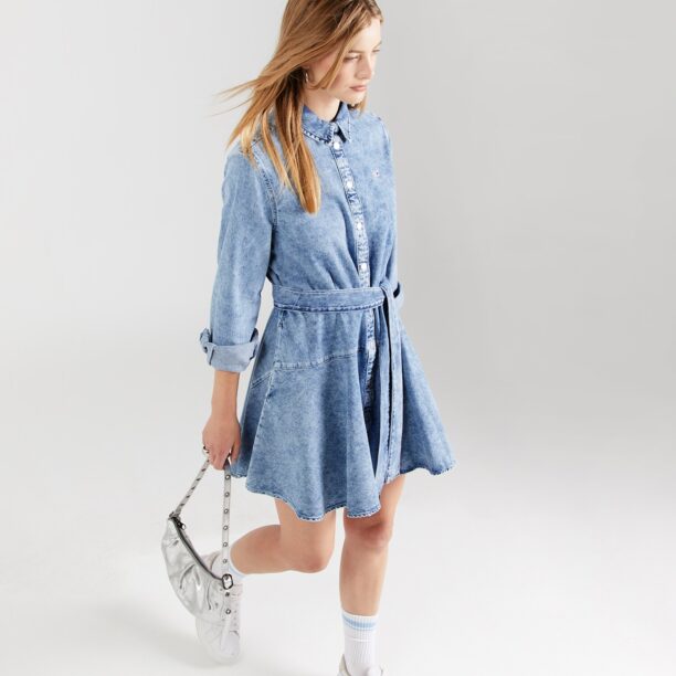 Cumpăra Tommy Jeans Rochie tip bluză  albastru denim