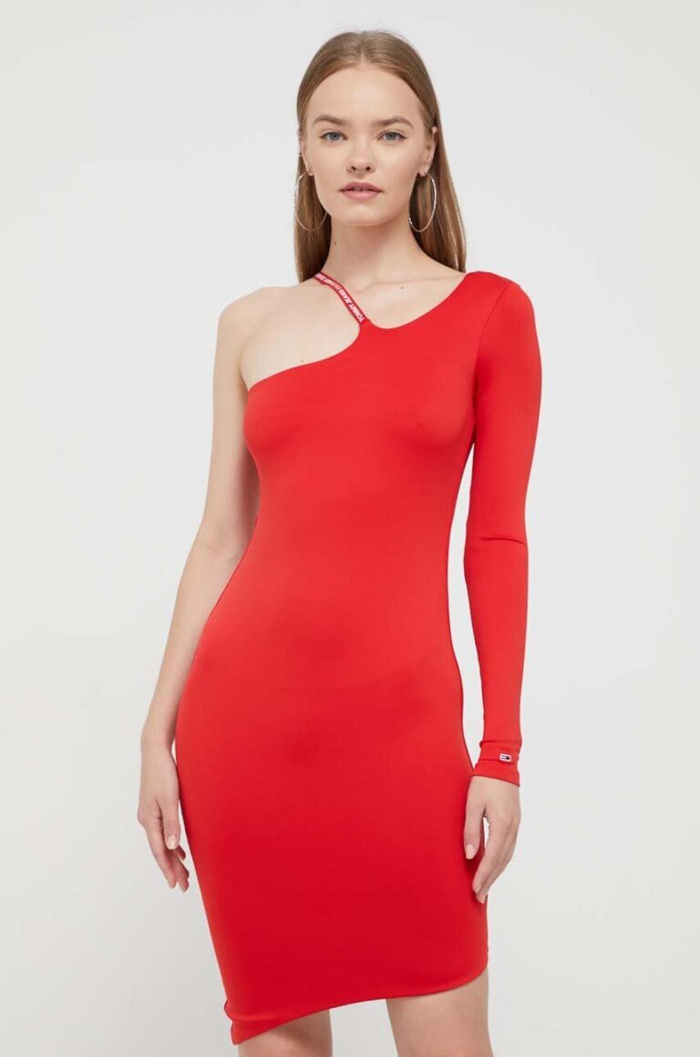 Tommy Jeans rochie culoarea rosu