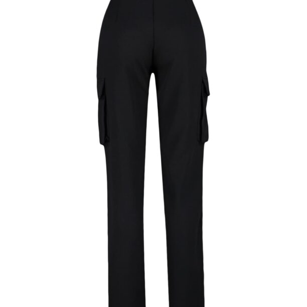 Preţ Trendyol Pantaloni cu buzunare  negru